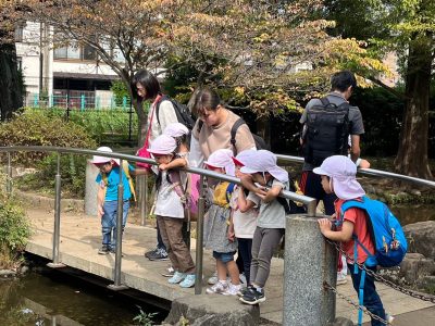 10月23日　年中児　落合公園遠足　園庭弁当