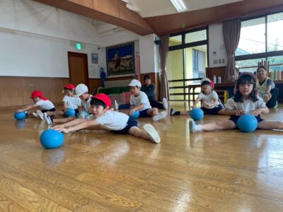 10月9日　体操　年少児親子体操