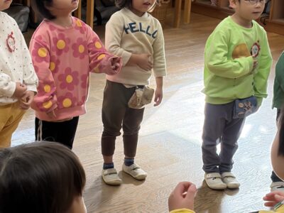 １２月９日　英語遊び・ひょうたん